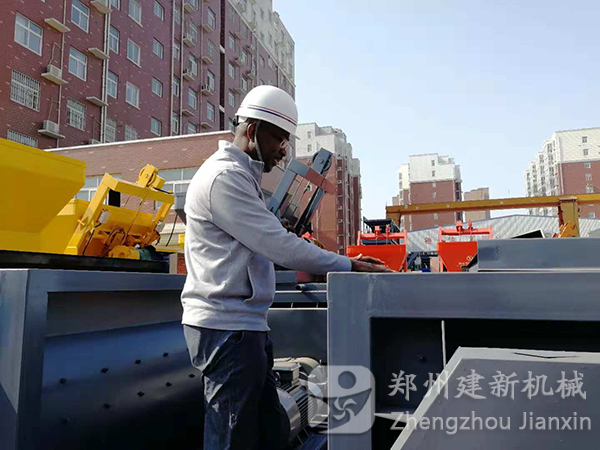 除了寶馬展，建新機械工廠更值得一看！